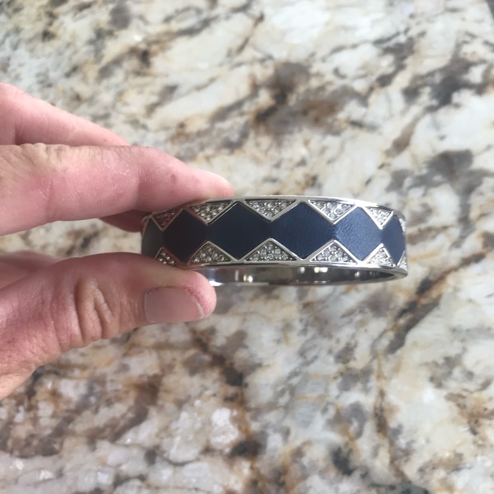House of Harlow 1960 navy  inlay bracelet
